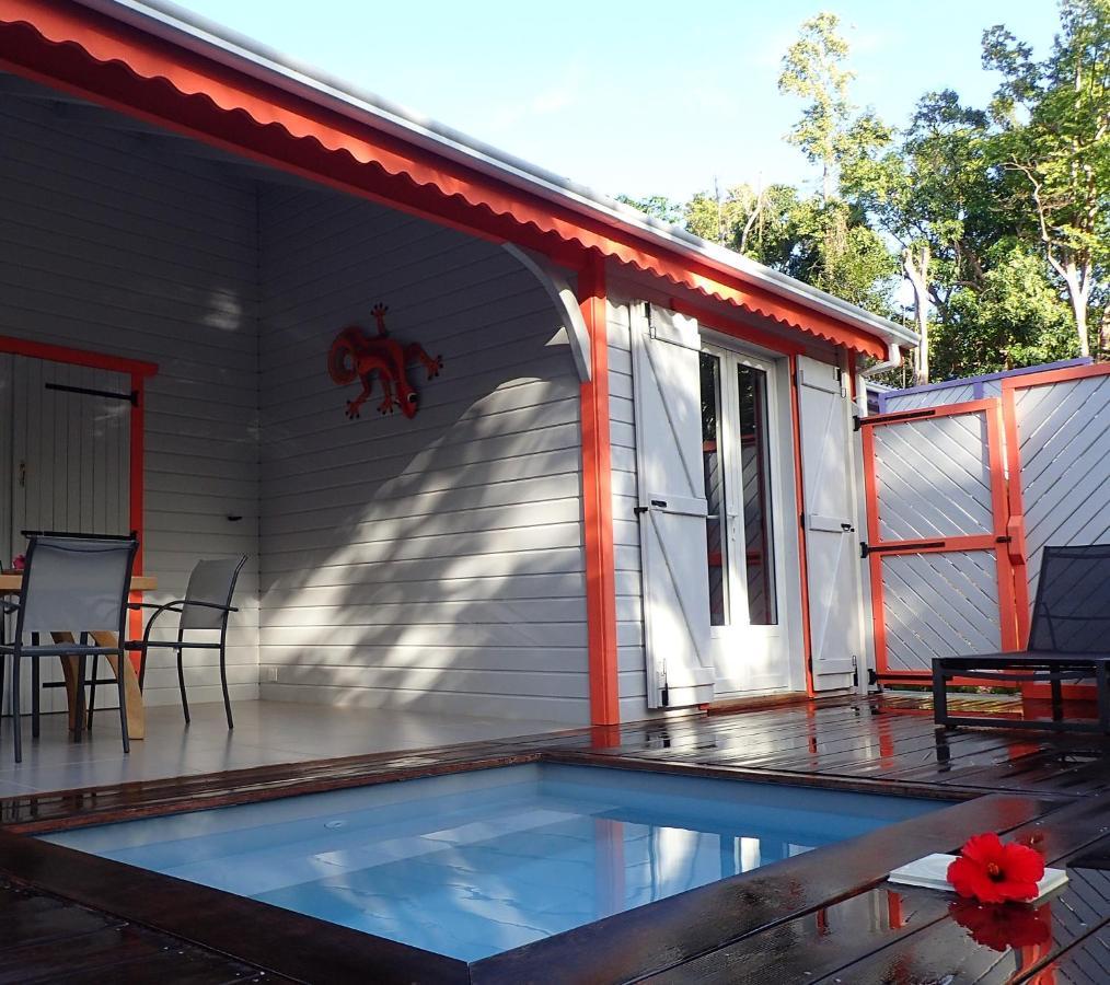 Caraibes Cottages Corail Piscine Privee A 900M De La Plage De Grande Anse Deshaies Exterior photo